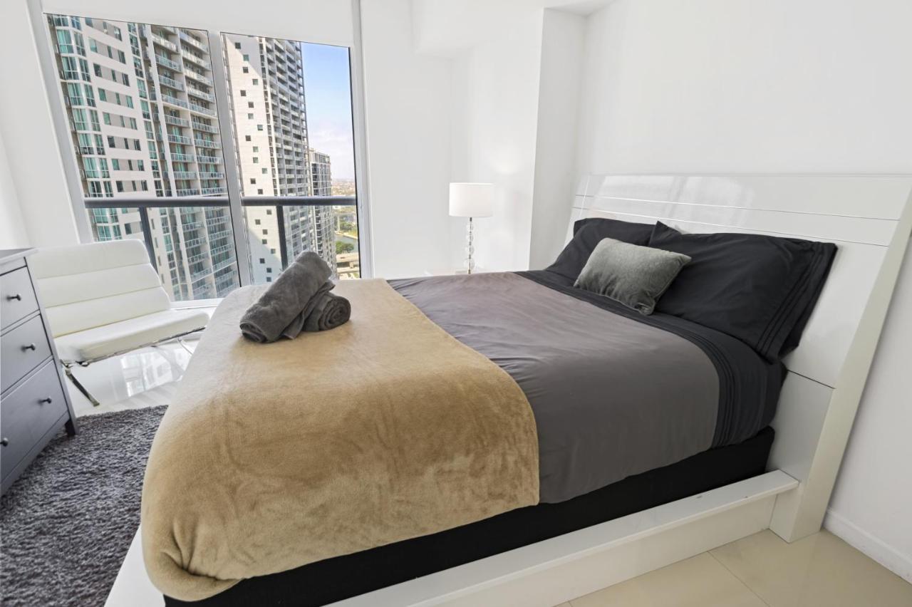 Icon Brickell Residences Miami Exterior photo